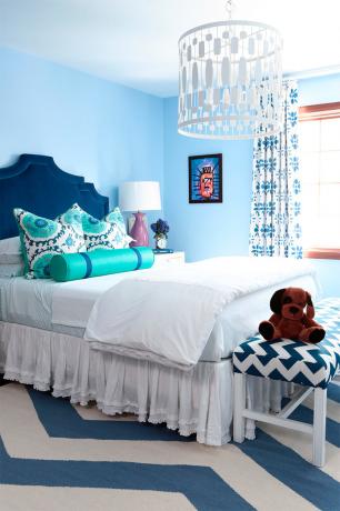 Foto de um quarto em tons de azul