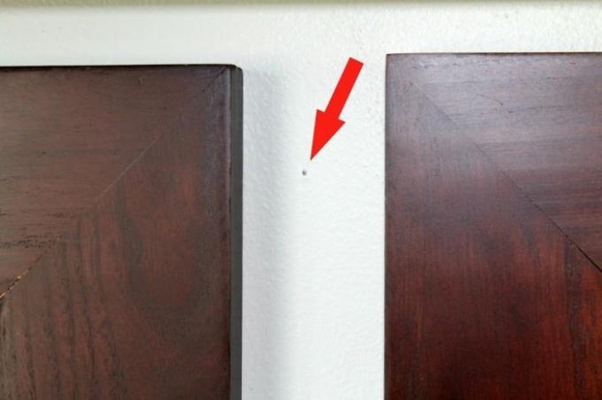 3 método simples como para ocultar os parafusos de furos na parede