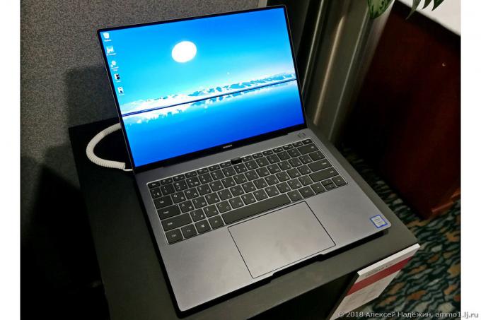 Fino, laptop leve e potente Huawei MateBook X Pro
