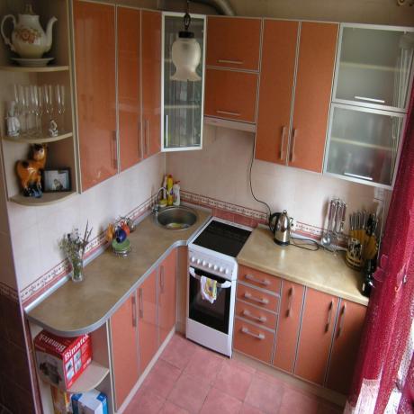 Conserto de cozinha 5,5 m² (44 fotos): como fazer você mesmo, instruções, fotos, preço e tutoriais em vídeo