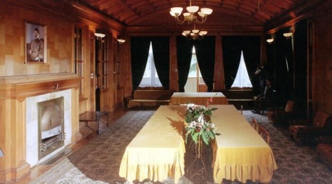 sala de jantar pequena na dacha de Stalin "Novaya Matsesta" (o território do sanatório "Green Grove", Sochi). | Foto: gazeta.ru.