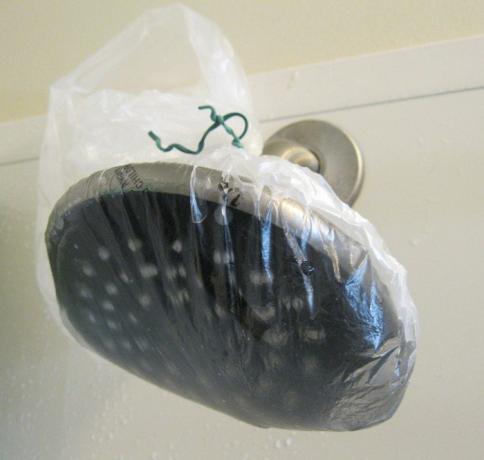 Como forma rápida e fácil limpar o chuveiro da placa e mofo