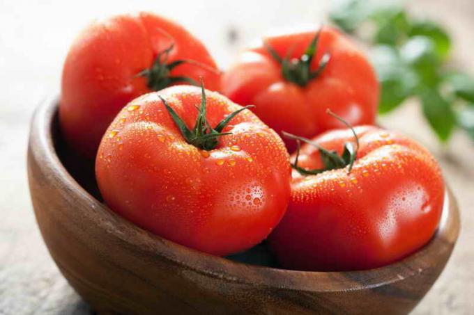 Como manter tomates frescos por um longo tempo