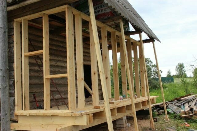 Construído em patamar só é feito com a casa na fase de sua construção