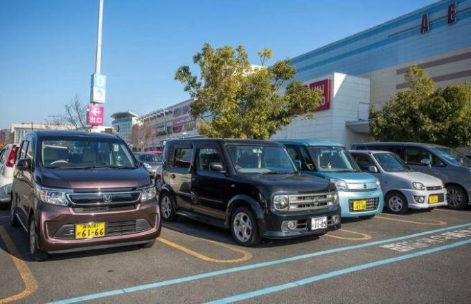7 fatos sobre os carros japoneses estranhos, ou em movimento do que os próprios japoneses
