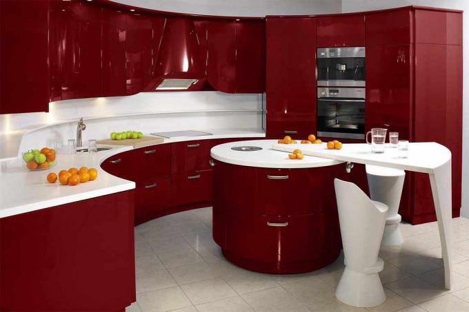Cozinha vermelha e branca (51 fotos): instruções em vídeo para decorar um espaço de cozinha com as próprias mãos, foto e preço