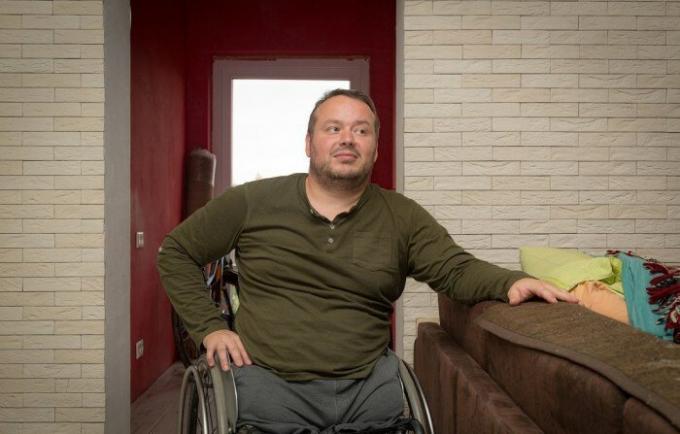 cidadão Vyacheslav de Minsk - o homem que transformou a loja em uma casa aconchegante.