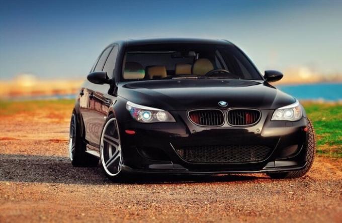 Elegante e potente, o que você precisa de BMW?